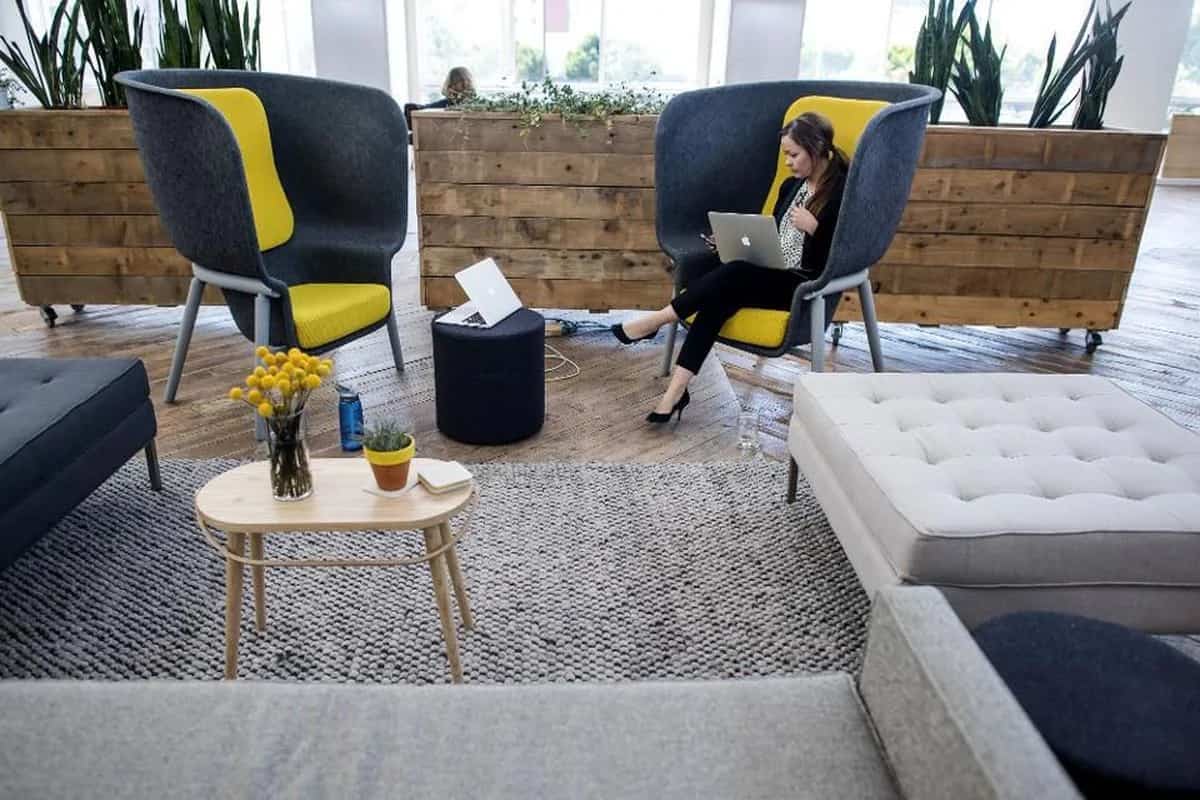  Single Office Sofa; Royal Classic Modern Styles Swivel Fixed Leather Fabrics 